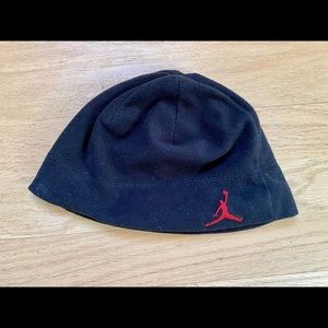 jordan air . black beanie hat 🖤